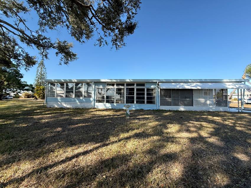 562 Bayshore Dr a Ellenton, FL Mobile or Manufactured Home for Sale